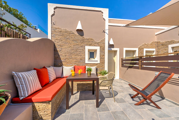 MiCasa is a new apartment nestled in the center of Oia. Only 50meters away from  Greece MiCasa Apartment Oia Entire rental unit vacation rental 25615343