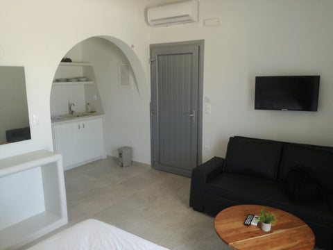 The house is located in Plaka of Naxos and is 8km from the port and 7km from Nax Naxos, Greece Romantic modern studio by the beach (Studio C) Cycladic home vacation rental 50676283