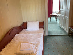 It is one of the old hotels of vienna where the traditional viennese style is li  Hotel Raimundhof - Comfort Triple Room Room in hotel vacation rental 53373565