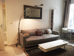 Amazing location, 5 minutes to Bastille and République; Metro line 1,3,5,8,9,11. Paris, France Cosy and calm apartment close to Bastille Entire rental unit vacation rental 18291057