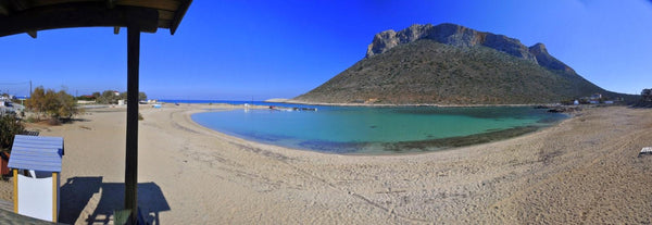 Walk to the beach!! the long sandy beaches of Stavros.House in a plot of 550m2 f Chania, Greece ANNI, house in Stavros beach, Akrotiri, Chania Entire home vacation rental 15965651