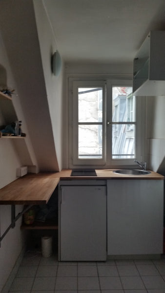 Charming studio in the heart of Marais. 3rd floor overlooking the courtyard , ki Paris, France Studio Place des Vosges/Marais Entire rental unit vacation rental 4831554