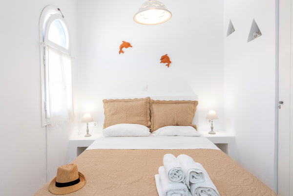Cosy room in a traditional house. Friendly staff.<br /><br /><b>Other things to  Greece Kamara Rooms- LOFT Private room in bed and breakfast vacation rental 6896784