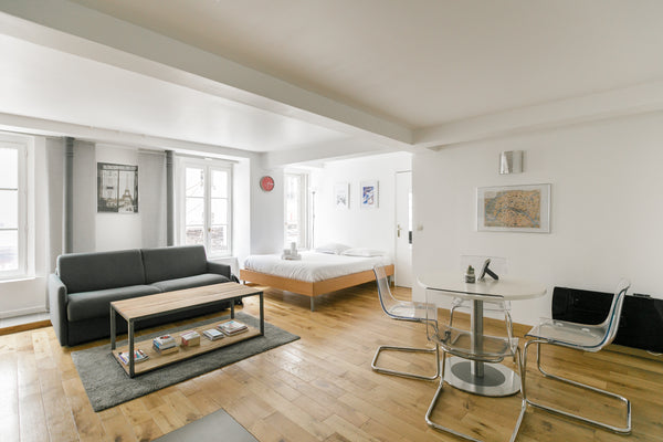 L’appartement se trouve entre le Marais et Les Halles proche du Centre Georges P Paris, France 50m2,Marais/LesHalles/Centre Pompidouetmétros CLIM Entire rental unit vacation rental 23019454