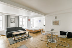 L’appartement se trouve entre le Marais et Les Halles proche du Centre Georges P Paris, France 50m2,Marais/LesHalles/Centre Pompidouetmétros CLIM Entire rental unit vacation rental 23019454