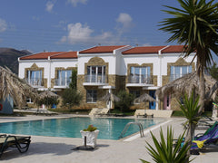 Great for families, and couples. No pets. Air con. Private garden. sHared pool.  Corkey, United Kingdom Villa Maria grapevine villas Entire home vacation rental 10854520