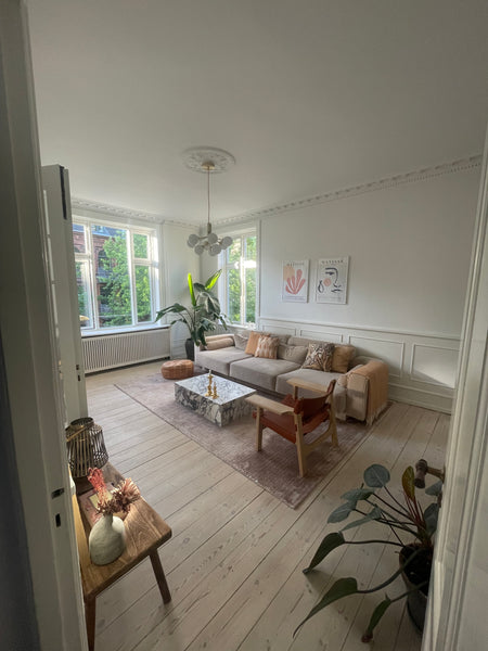 The apartment is 130 square meters and has the best location on Frederiksberg C. Frederiksberg, Denmark Gorgeous apartment in central Frederiksberg! Entire condo vacation rental 664129261806394708