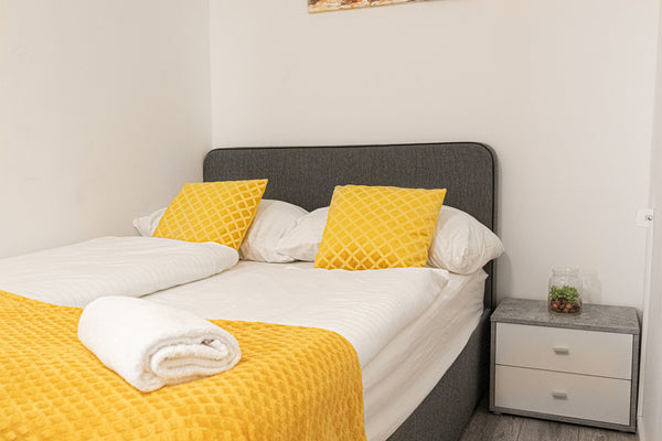 Only 650 meters from Vienna’s busiest main train station “Wien Hauptbahnhof” and  Pleasing Room Hauptbahnhof w/ Best Location Entire rental unit vacation rental 689635492017357683