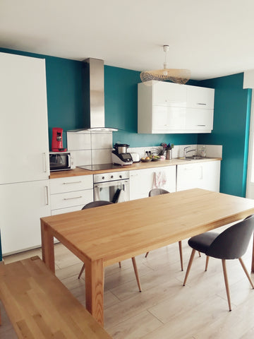 Bonjour,<br />Appartement très lumineux et meublé dans le quartier du 7ième à Ly Mogneneins, France Appartement Fête des Lumières LYON Entire condo vacation rental 53373553
