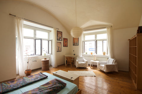 Lovely, spacious 2-bedroom-apartment in a typical, viennese old building at the  Vienna, Austria Charming Flat in the heart of WIEN Entire rental unit vacation rental 6322665