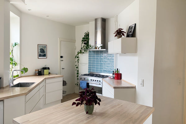 Experience a bright and spacious apartment in the vivid and urban Nørrebro area  Copenhagen, Denmark Bright 94m2 apartment on Nørrebro Entire condo vacation rental 50272284