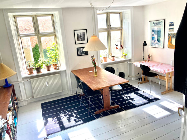 Wake up to the sounds of birds in the center of Copenhagen. Next to Nyhavn, Kgs. Copenhagen, Denmark Oasis near Old Habour Entire rental unit vacation rental 50322401
