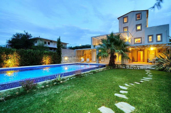 Located in Georgioupolis,  features an outdoor pool with a sun terrace. Opening  Crete, Greece Beach Village Georgioupolis House Entire villa vacation rental 24171485