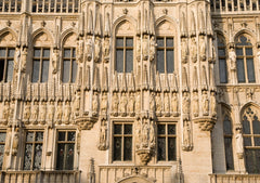 Dans une charmante résidence du quartier Saint-Jacques, situé à moins de 200 mèt Capital District, Venezuela OLIVES Entire rental unit vacation rental 40987618