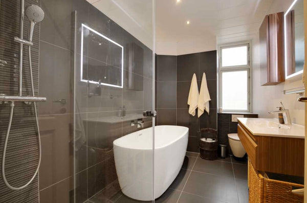 A spacious apartment with good quality furniture. Cool and cozy feel to the plac London, United Kingdom Spacious... big... stylish cph apartment Entire condo vacation rental 43833455