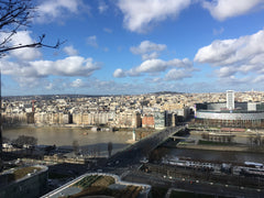 This elegant, modern renovated and fully furnished 2 room Apartment is located o Marburg, Germany Great view over Paris with balcony Entire rental unit vacation rental 11381479
