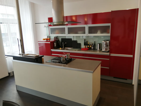 Stylish comfort in the historic city center: old-style building with high ceilin Vienna, Austria Stylish comfort/spacious apt close to Opera Entire rental unit vacation rental 30855230