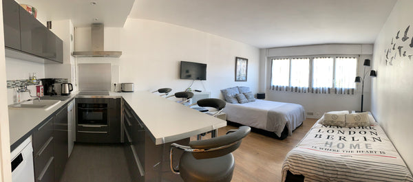 Appartement neuf situé au 3ème étage avec ascenseur, cuisine américaine équipée, Paris, France charmant studio à Alesia Entire rental unit vacation rental 16067076