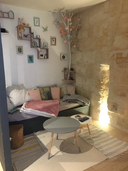 Petit cocon bordelais situé à 15minutes à pieds du centre historique , 3minutes   Petit cocon bordelais Entire rental unit vacation rental 50325594