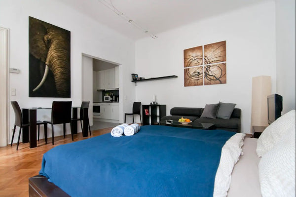 My studio is located in a historic 18th century Viennese building, very central, Vienna, Austria Home at Stephansdom Heart of Vienna Entire rental unit vacation rental 36196823