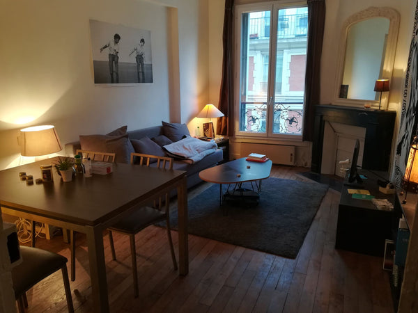 Hello, <br /><br />We are sub-leasing our lovely appartment, 5 minutes walking f Lille, France Cosy appartment in Montmartre Entire rental unit vacation rental 29815862