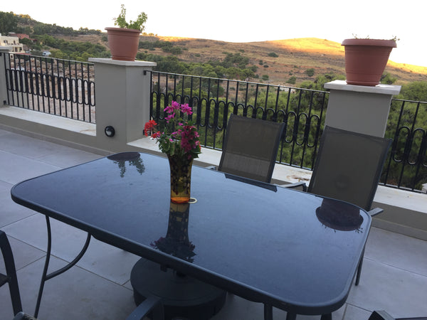 Complete modern new beautiful house 128m2, fully equipped in a clean and very he Greece Syros Chroussa beautiful modern house immense view Earthen home vacation rental 27714811