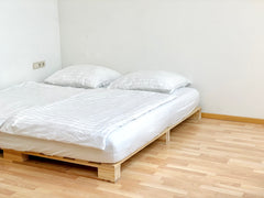 Privates Zimmer in sanierter Altbau-Wohnung:<br /><br />Die Wohnung befindet sic Vienna, Austria Helles Zimmer neben U-Bahn & Fußgängerzone Private room in rental unit vacation rental 630895072834841641