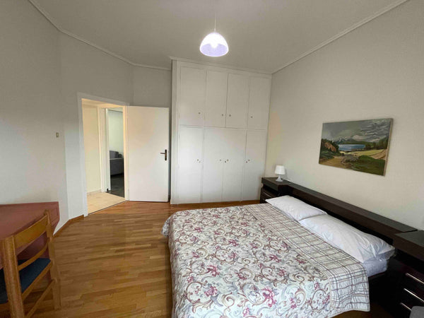 Spacious corner - flat in the center of Athens. Close to all amenities, includin Himarë, Vlorë County, Albania Large 2 bedroom flat | Larissa metro | 80 SM2 WIFI Entire condo vacation rental 52840550
