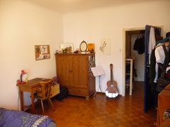 The room is bright, and its very quite. The Flat is 10 Minutes by Foot to the bo Nuremberg, Germany Sunny Room near Citycenter Private room in rental unit vacation rental 12084411