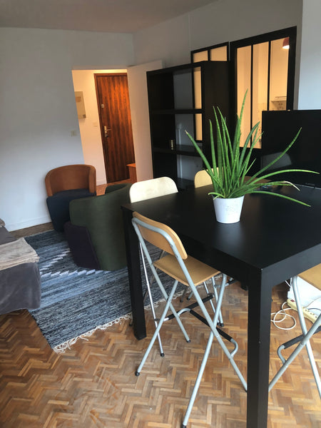 Situé entre Bastille et République, ce charmant appartement de 41m² est idéal po Éperlecques, France appartement cosy dans le 11eme avec balcon Entire condo vacation rental 22610781