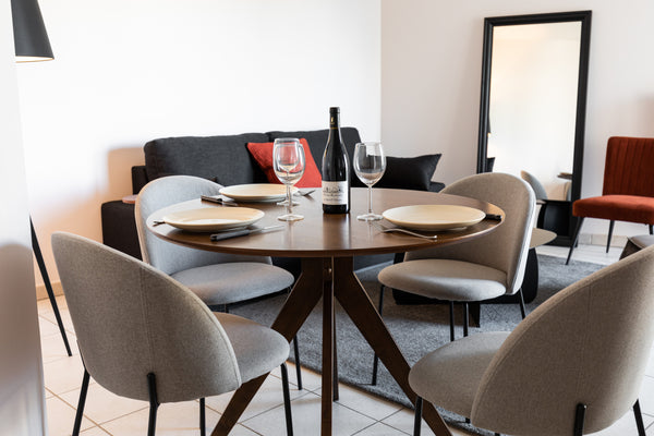 This fully renovated and equipped apartment can accommodate up to 4 people (one  Lyon, France Dify Elegant - Quartier Part Dieu Entire rental unit vacation rental 651119016122919157