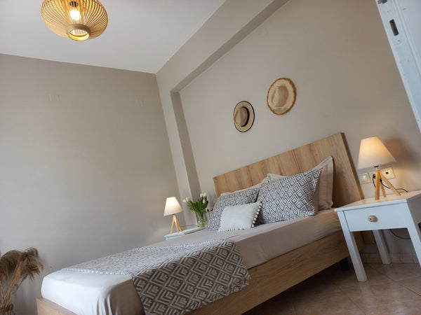 Relaxing vacations by the sea is something you have to live visiting Crete. My a Analipsi, Greece Pebble-near the sea Entire rental unit vacation rental 24748595