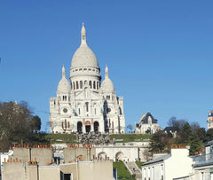 Appartement -avec Chat - en Duplex avec vue sur le sacré cœur situé au cœur de M Paris, France Duplex Montmartre, vue sacré coeur Entire loft vacation rental 6352033