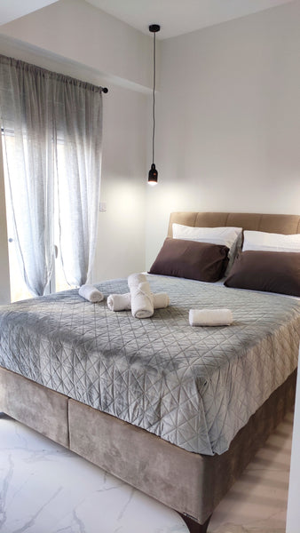 This renovated-modern, sunny apartment is in a convenient and quiet location, ve Parga, Ipiros Ditiki Makedonia, Greece Central  studio apartment by Anastasia Entire condo vacation rental 15522068