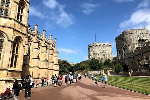 Monarch's London: Windsor Castle & Hampton Court Palace  Private Tours and Travel Guide Europe London CITY London Destination Tour Europe London CITY London