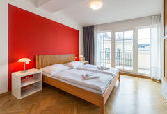 Mansarda di 120 mq con cucina, salotto (con divano letto matrimoniale), terrazza Prague, Czechia Mansarda nel centro storico Entire serviced apartment vacation rental 16980652