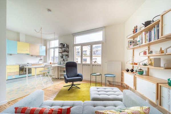 ✔ Cleaned & Disinfected - See description<br />✔ Lovely and colourful apartment  Brussels, Belgium Rare pearl - Next to the artists' Brussels quarter Entire rental unit vacation rental 54269283