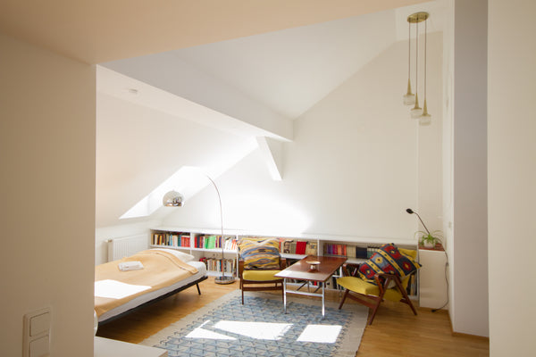 Bright and nice apartment close to city center, fully equipped 80m2, remodeled i Vienna, Austria Cozy rooftop Apartment - very central Entire rental unit vacation rental 36033484