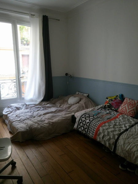Chambre de 16 m² sur rue dans un appartement de 55 m2, au 1er étage (pas de salo  Jolie chambre privée près de Montmartre Private room in rental unit vacation rental 20044488