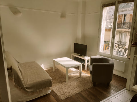 Appartement lumineux de 27 m2, situé dans le 18ème arrondissement de Paris, proc Paris, France Charmant 2 pièces proche Montmartre Entire rental unit vacation rental 29955786