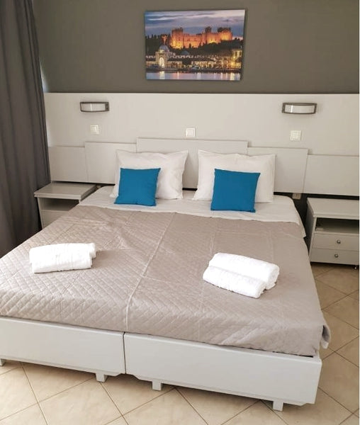 The renovated Blue Eyes Apartments, we offer you excellent service and comfortab Greece BLUE EYES APARTMENTS-seaview apart 1 bedroom1 Entire rental unit vacation rental 51907022