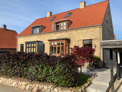 Stort værelse i hus i stille villakvarter i Brønshøj. 10 min til Rådhuspladsen,  Copenhagen, Denmark Dejligt hus 10 minutter fra centrum Private room in villa vacation rental 3261996