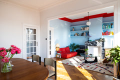 Ontspan en kom tot rust in deze vredige, stijlvolle  ruimtes. Je bent vlakbij de  Prachtig lichtrijk stadsappartement in het groen Entire condo vacation rental 686672027660818715