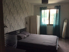 Chambre chez l’habitant dans maison individuelle,quartier calme. proche commodit  Chambre meublée rive droite Private room in home vacation rental 42322647