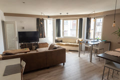 This spacious corner apartment with lots of light on the third floor is the idea  Fully equipped apartment in the heart of Antwerp Entire condo vacation rental 598376677789003860
