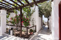 Built in traditonal mykonian style, Villa Vasilis offers you the choice of apart  1st Studio with 4 beds in  Villa Vasilis Entire serviced apartment vacation rental 49680063