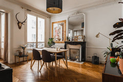 Magnifique logement de 68 mètres carrés situé dans le 10ème arrondissement de Pa Paris, France Superbe appartement près du Canal Saint Martin Entire rental unit vacation rental 28767870