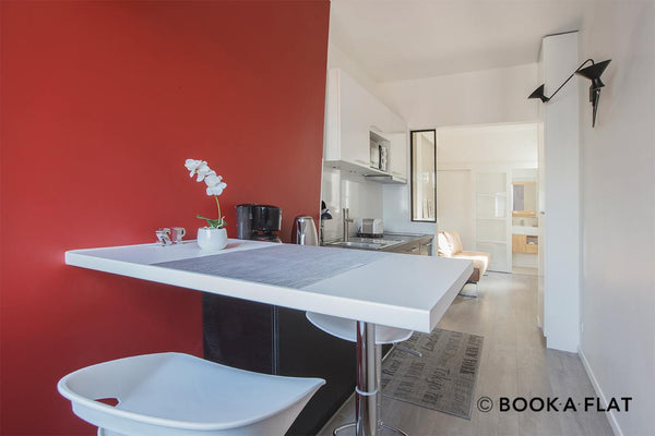 Champs Elysée luxury studio<br /><br />Luxury studio, renovated in 2022, in an A Paris, France Luxury studio in 5 minutes of the Champs-Elysées Entire rental unit vacation rental 22889414
