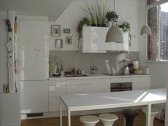 Au calme, situé à 2mn du quartier pittoresque de la Butte aux Cailles, cet ateli Paris, France Atelier d'artiste très lumineux Entire rental unit vacation rental 11156266