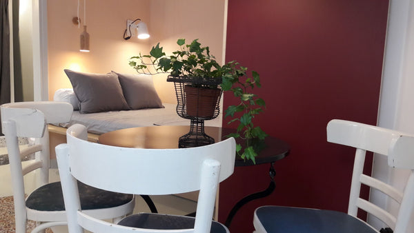 A warm cosy studio in the heart of the city centre for the travellers who want t Thessaloniki, Greece Cosy studio in the heart of the city centre. Entire rental unit vacation rental 28236602